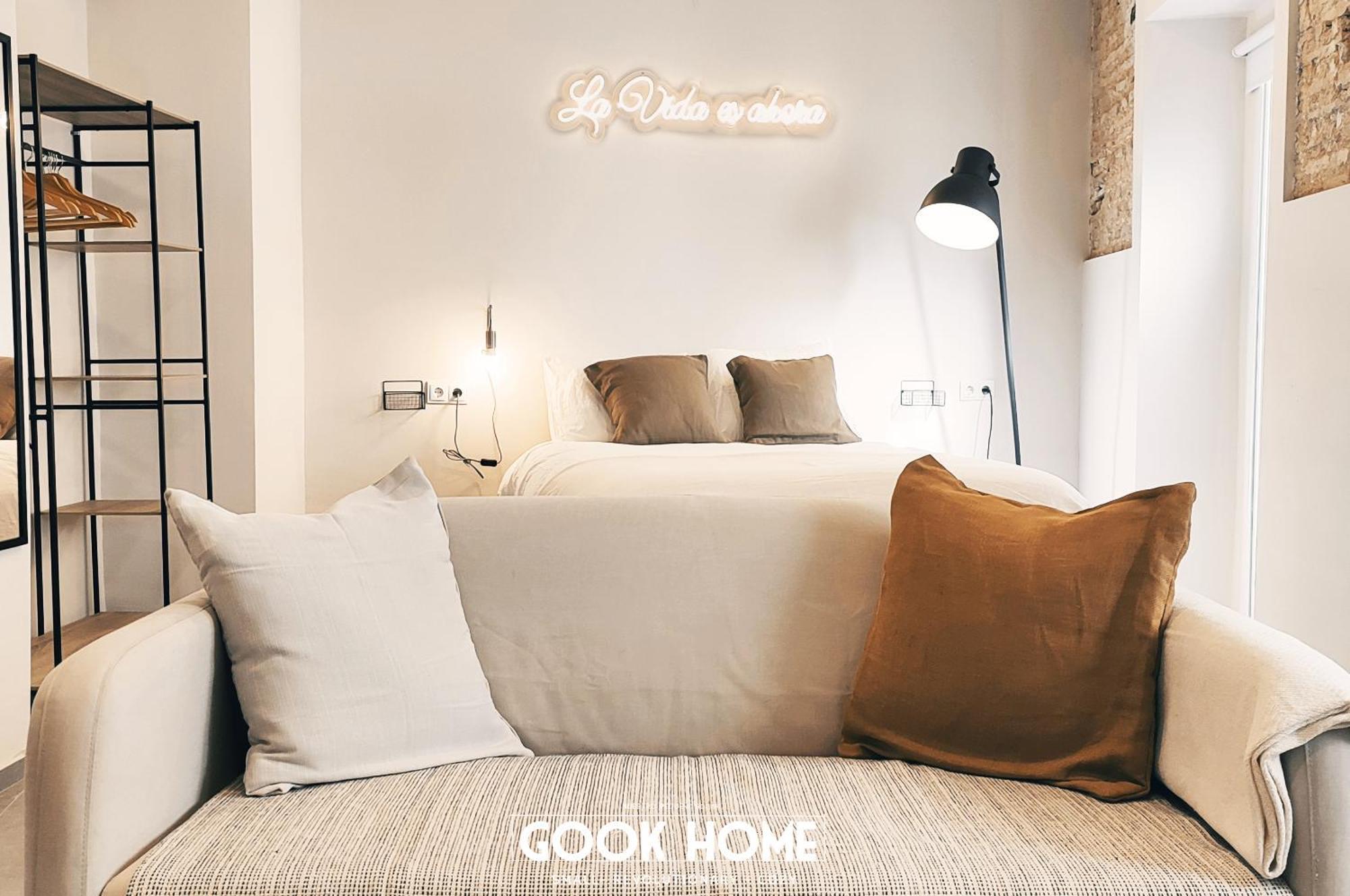 Gook Home Center Χέρεζ Εξωτερικό φωτογραφία